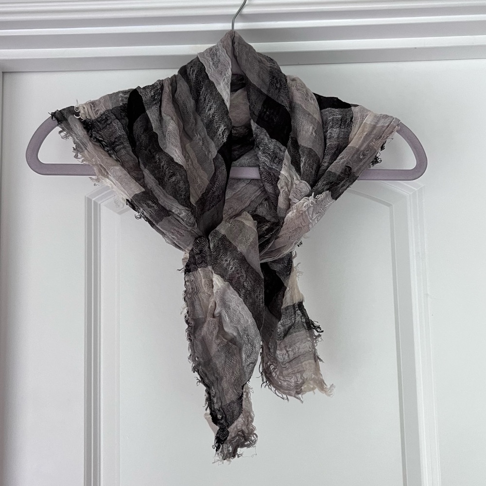 Small scarf